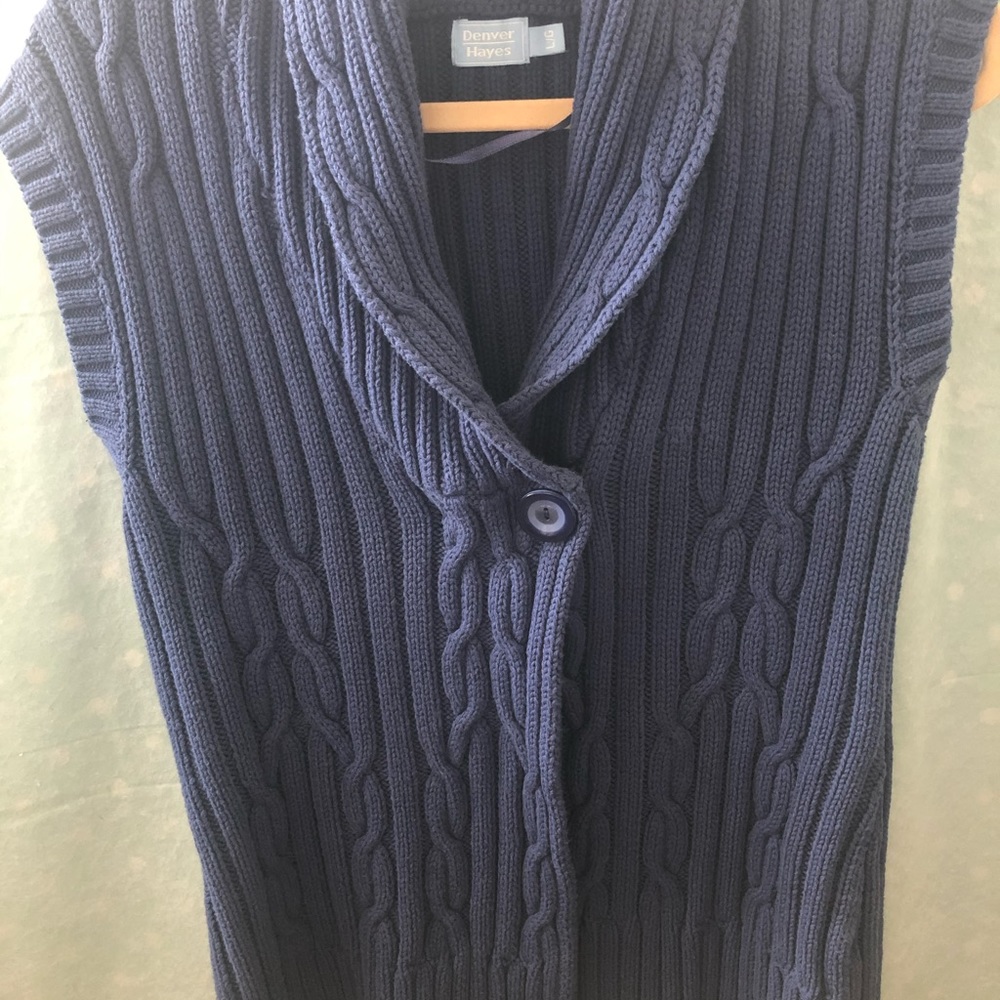 Cable knit vest, Sz L - Picture 4 of 7